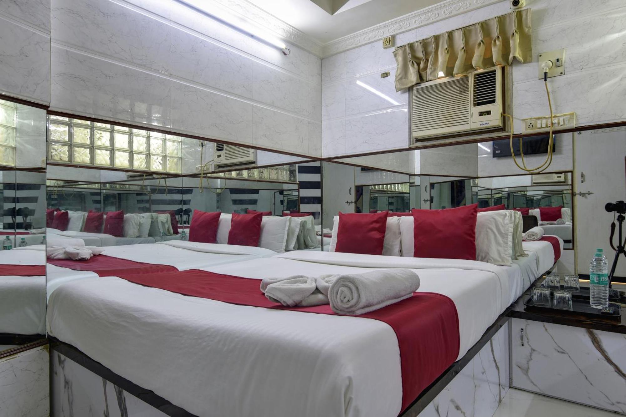 Sun Guest House Mumbai Bagian luar foto