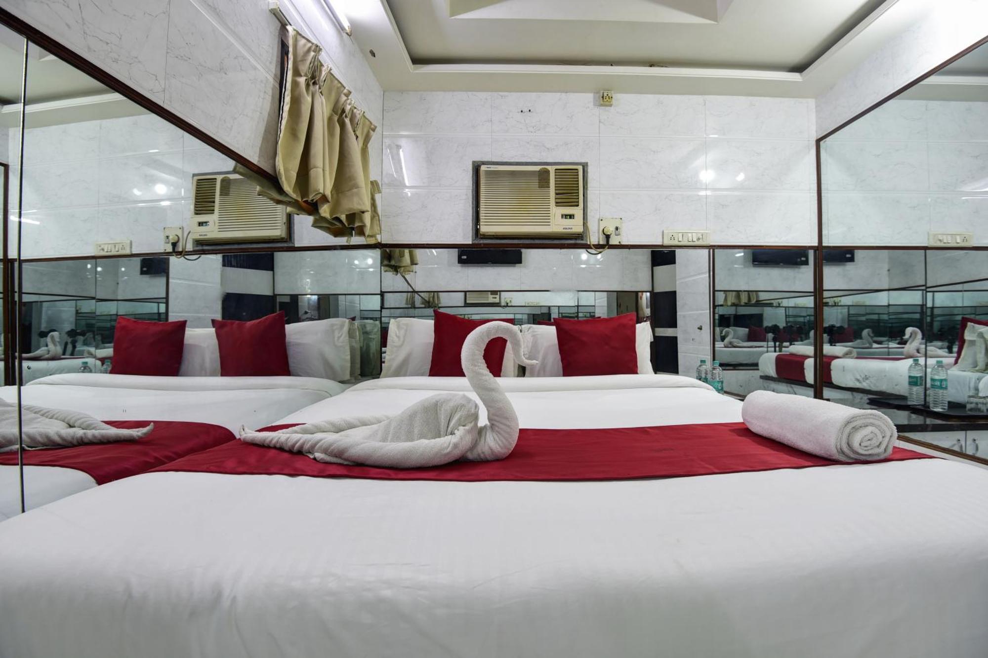 Sun Guest House Mumbai Bagian luar foto