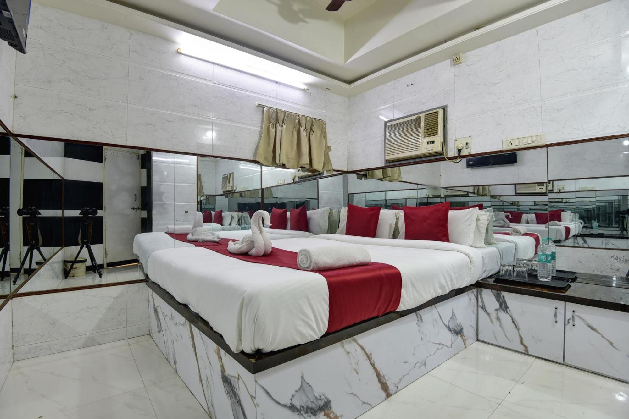 Sun Guest House Mumbai Bagian luar foto